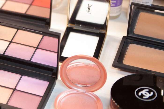 taller de automaquillaje en grupocurso de maquillaje zaragoza eva pellejero school