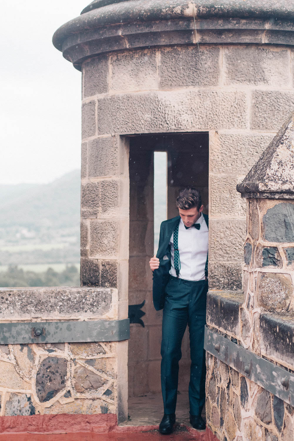 boda en castell de riudabella - editorial novias eva pellejero