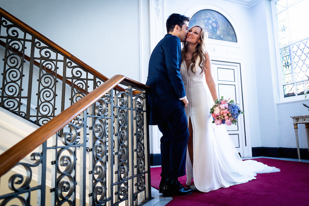 pelo suelto y tocado elegante peluqueria novias eva pellejero