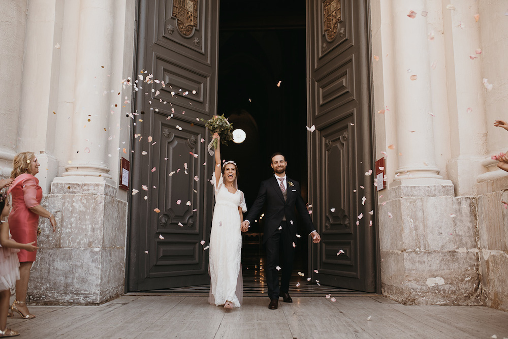 peinado de novia romantico coleta velo rosa eva pellejero