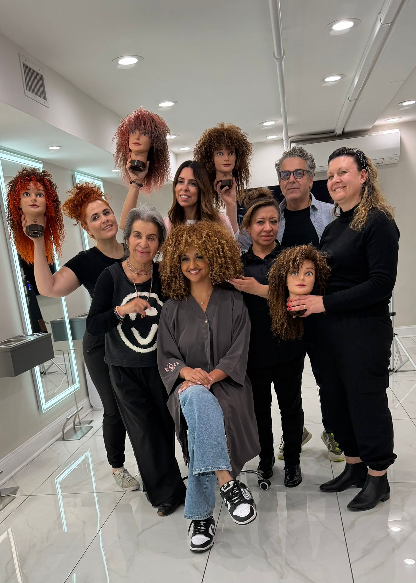 Especialistas en cabello rizado Zaragoza — equipo Eva Pellejero peluquería curly